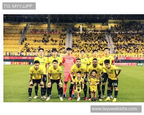 广州豹半场领先南京城市尼康助攻罗萨破门展现强大实力