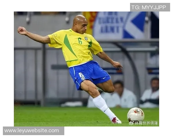 卡洛斯称大罗才是真正的足球之神若非受伤金球数可达十五座