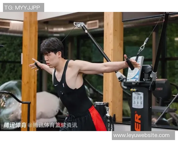 媒体人建议杨瀚森坚持三分球策略场均命中一记将展现超强实力 媒体人建议杨瀚森坚持三分球策略场均命中一记将展现超强实力